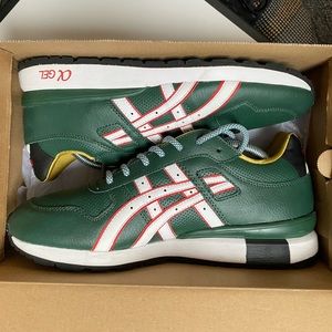 Gel lyte II size 9.5 “Christmas”